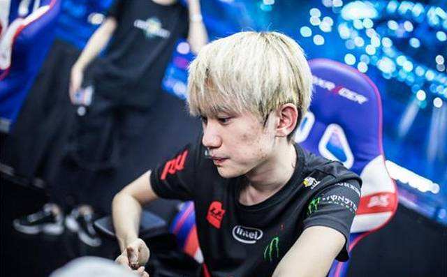 这条看似轻 这条看似轻